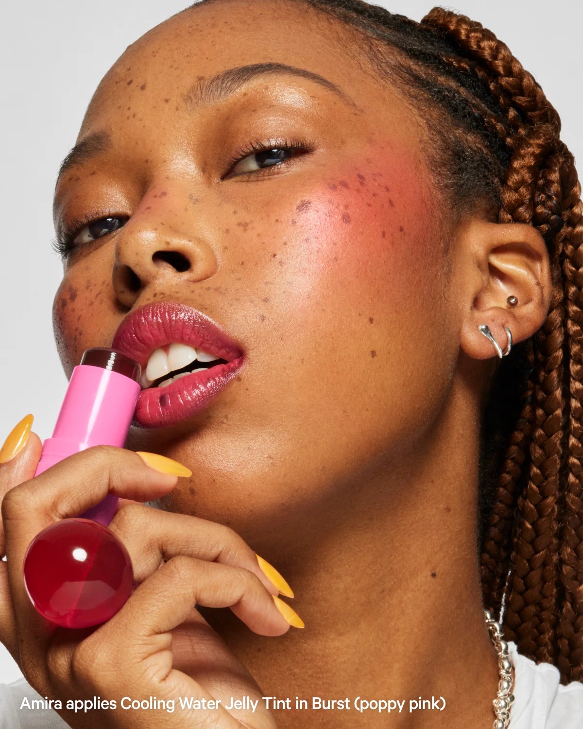 imgi_49_MMU-1200x1500-JellyTint-Burst-Amira-application_2048x